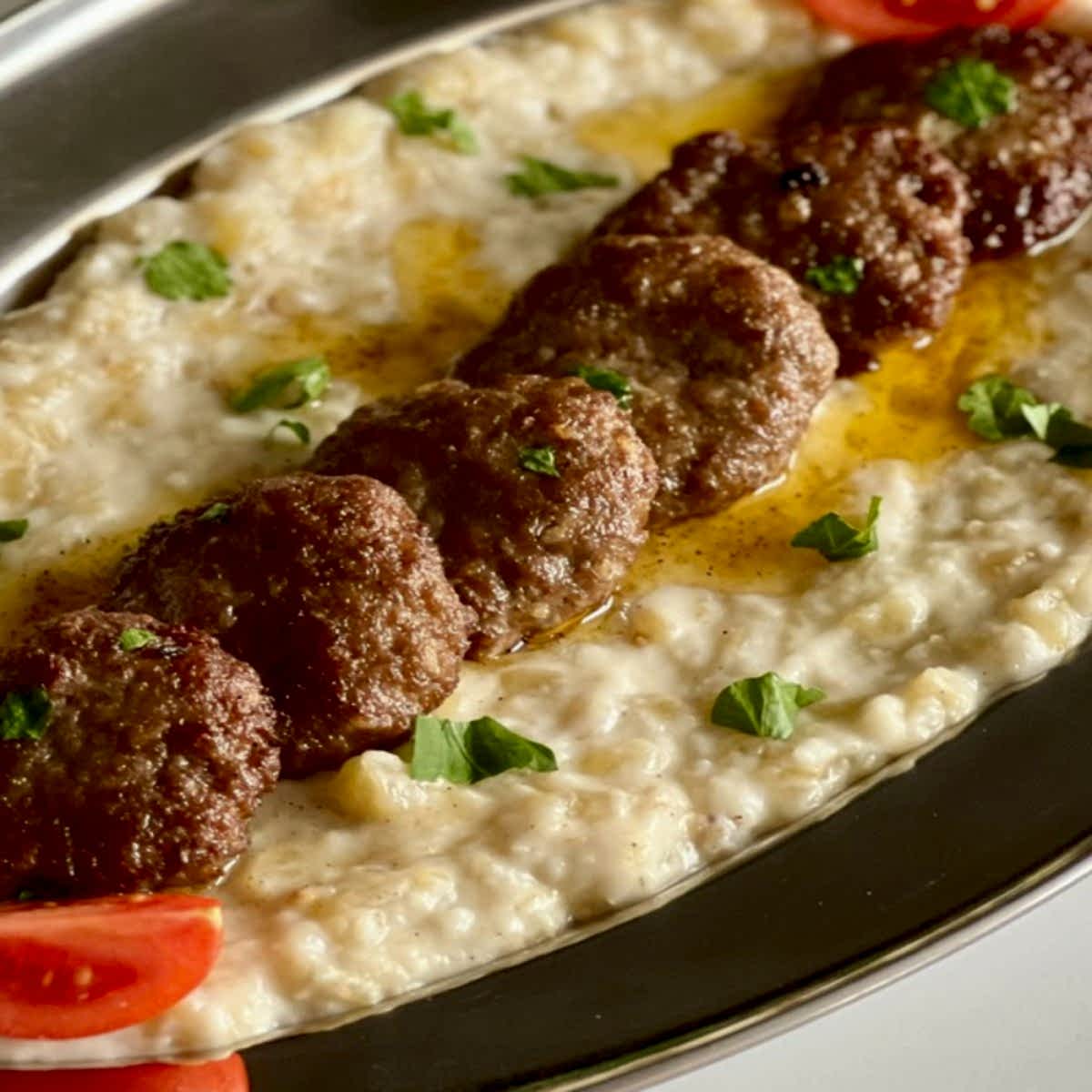 Beğendili Köfte