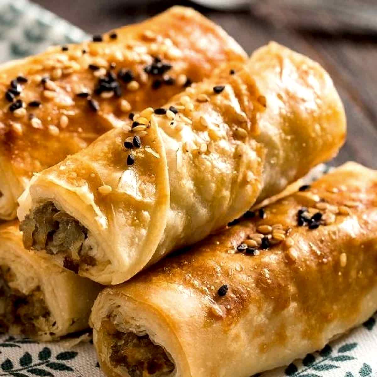 Patatesli Kıymalı Börek