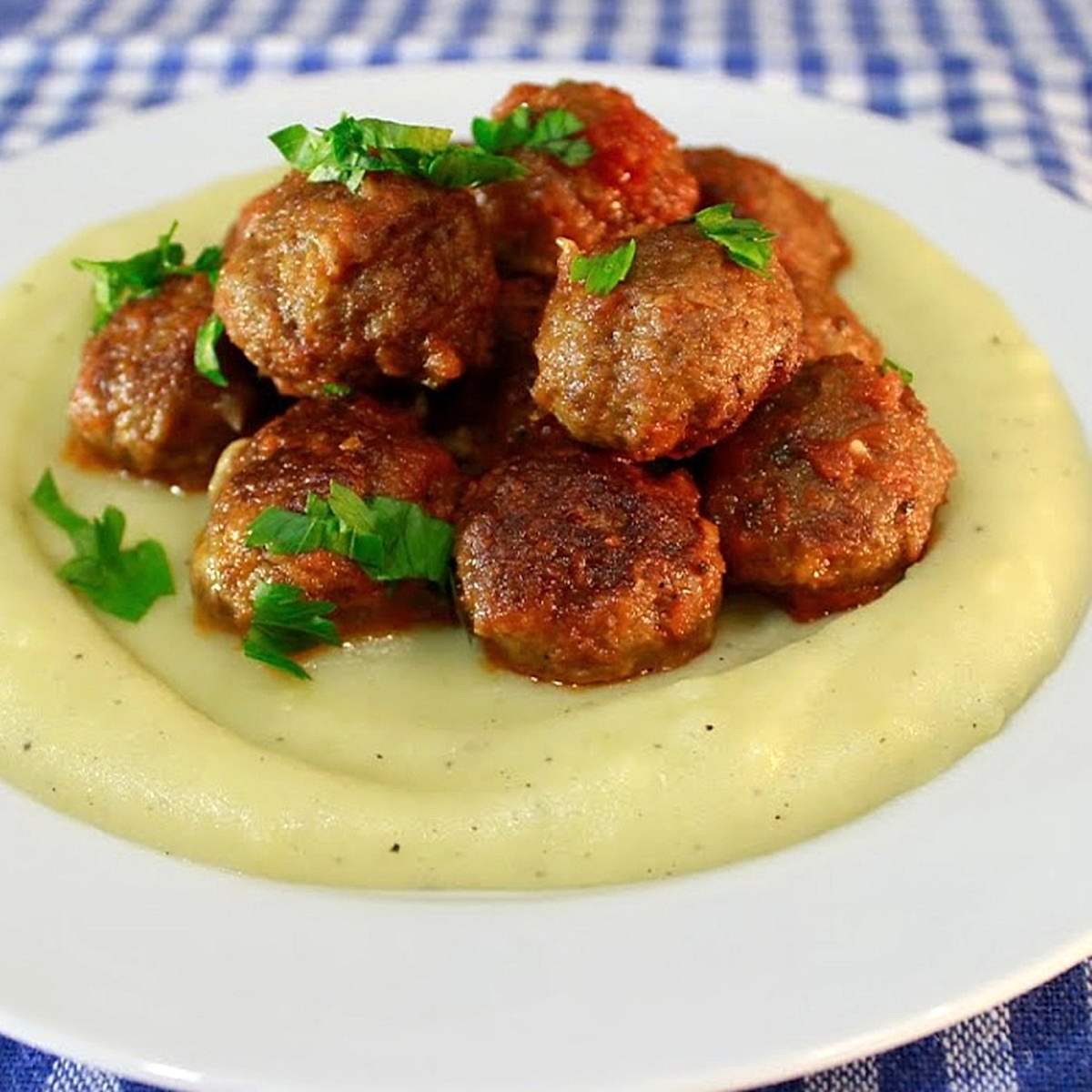 Püreli Köfte